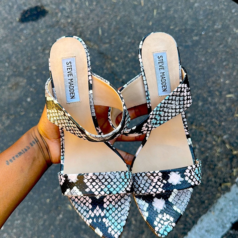 Steve Madden snake heels